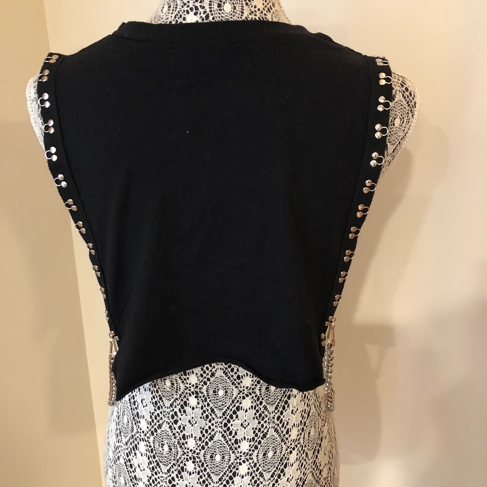 better be | Chain Link Crop top - Picture 4 of 8